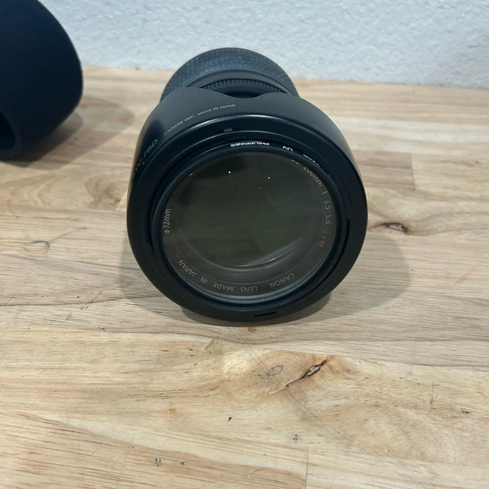 Canon EOS Digital Rebel XT 28-105mm Digital bundle with 3 lenses & bag